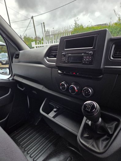 Renault Master 2023