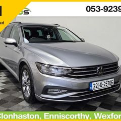 Volkswagen Passat 2022