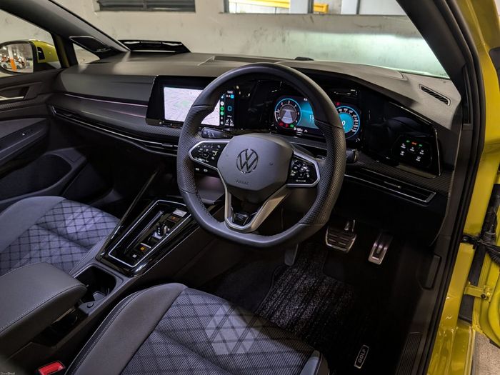 Volkswagen Golf 2024