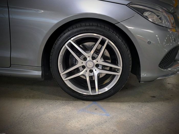 Mercedes-Benz E-Class 2016