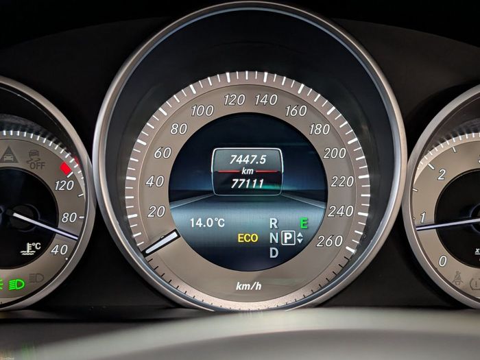 Mercedes-Benz E-Class 2016