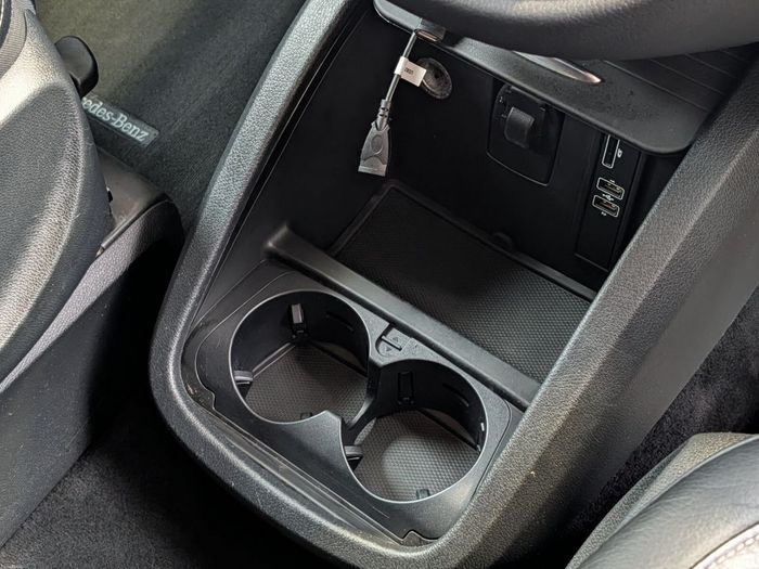 Mercedes-Benz V-Class 2017