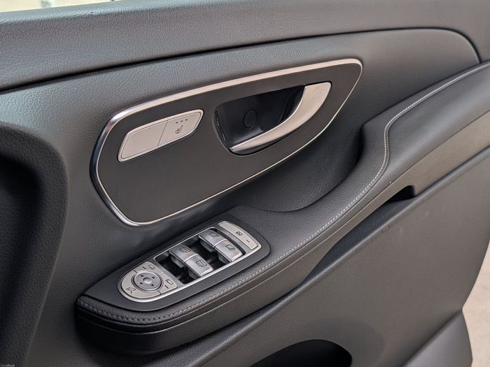 Mercedes-Benz V-Class 2017