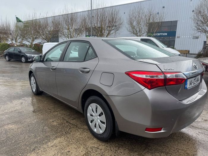 Toyota Corolla 2014