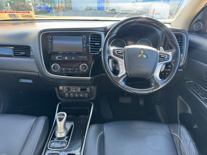 Mitsubishi Outlander 2017