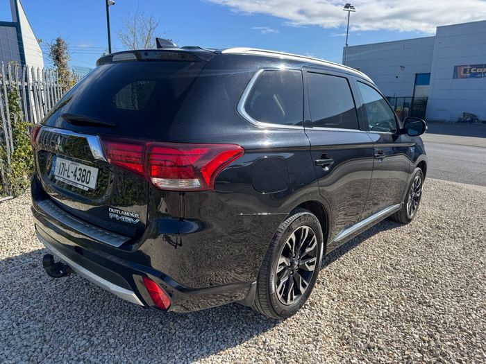 Mitsubishi Outlander 2017