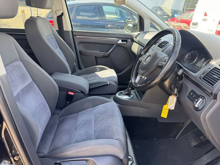 Volkswagen Touran 2015