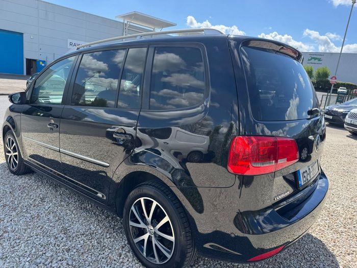 Volkswagen Touran 2015