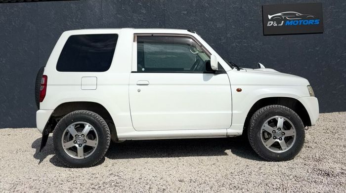 Mitsubishi Pajero 2011