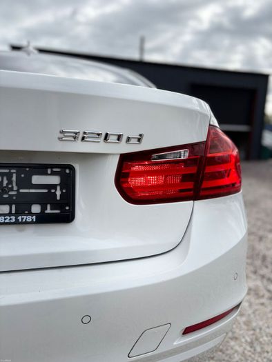 BMW 3 Series 2015