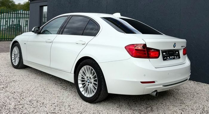 BMW 3 Series 2015