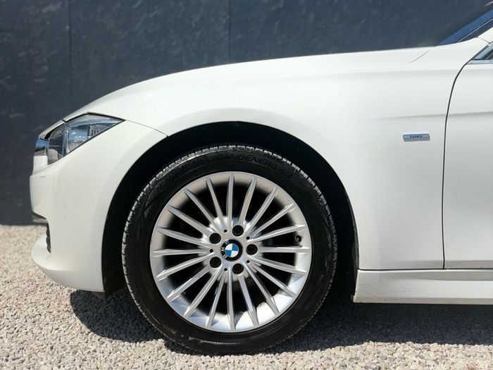 BMW 3 Series 2015