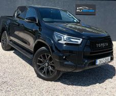 Toyota HiLux 2024