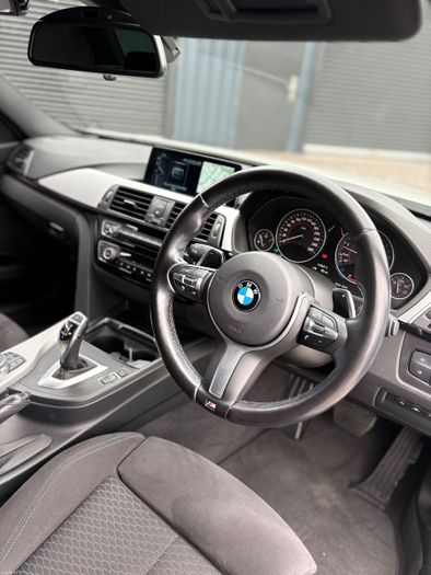 BMW 3 Series 2017