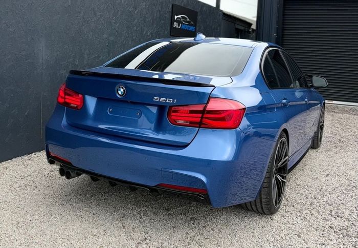 BMW 3 Series 2018