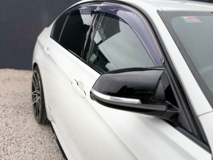 BMW 3 Series 2016