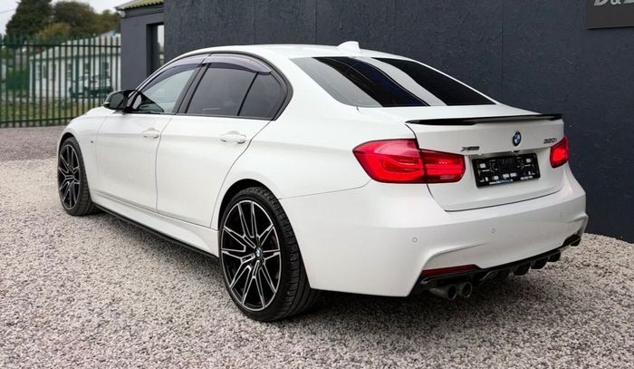 BMW 3 Series 2016
