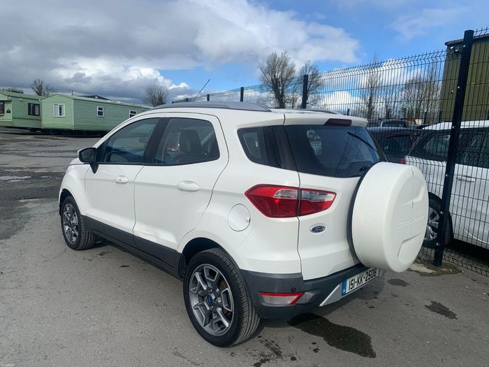 Ford EcoSport 2015