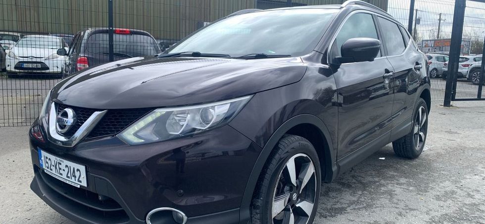Nissan QASHQAI 2015