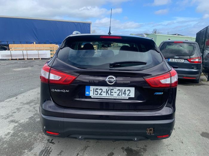 Nissan QASHQAI 2015