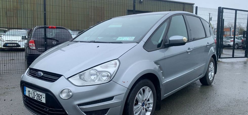 Ford S-Max 2012