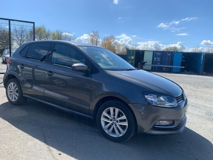 Volkswagen Polo 2014