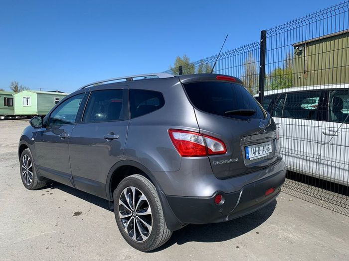 Nissan QASHQAI 2014