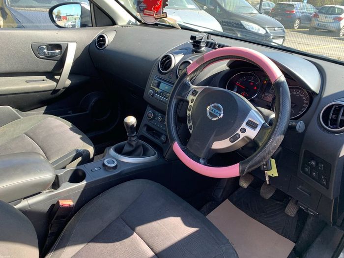 Nissan QASHQAI 2014