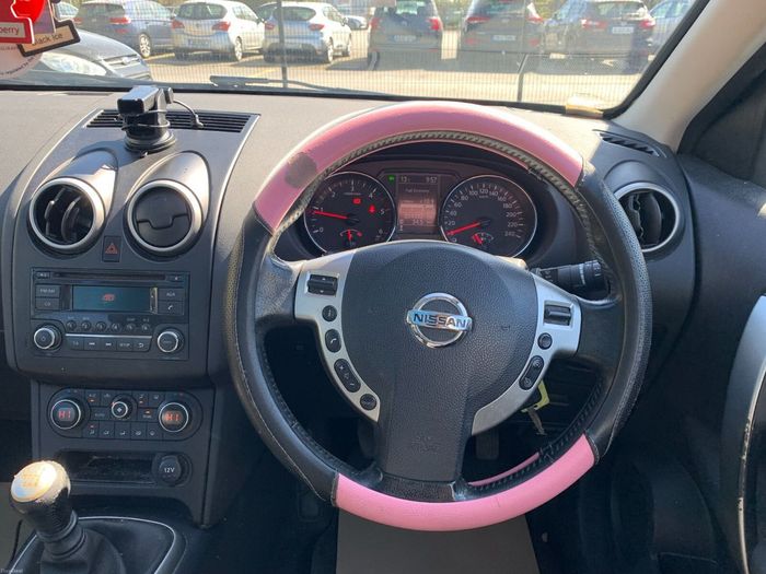 Nissan QASHQAI 2014