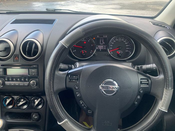 Nissan QASHQAI 2013