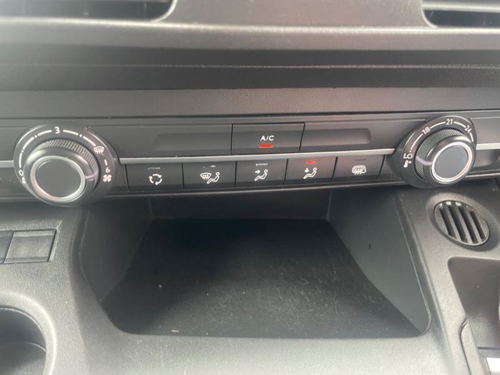 Peugeot Partner 2020