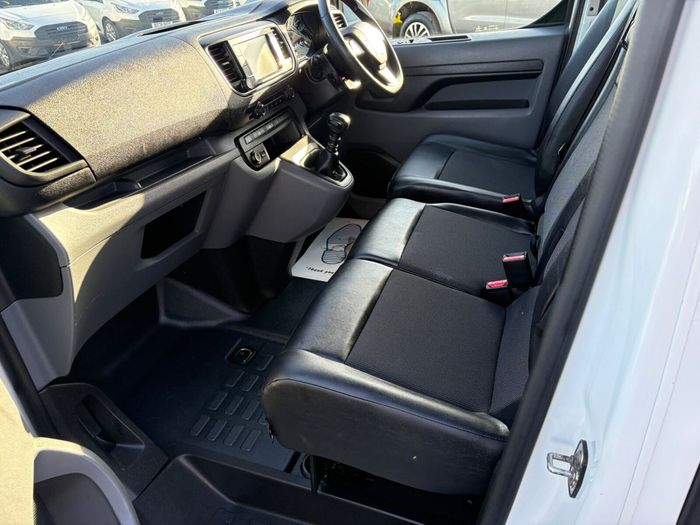 Peugeot Expert 2020