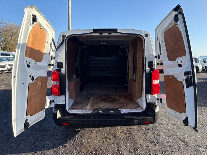Opel Vivaro 2021