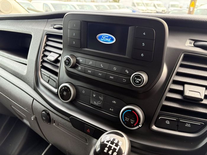 Ford Transit 2022