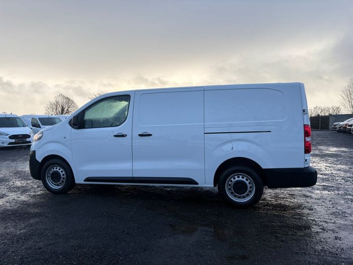 Opel Vivaro 2022