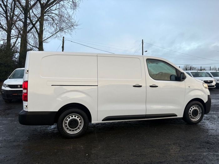Opel Vivaro 2022