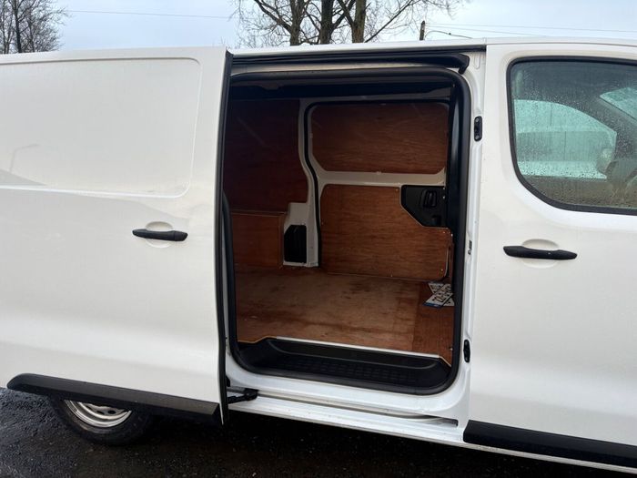 Opel Vivaro 2022