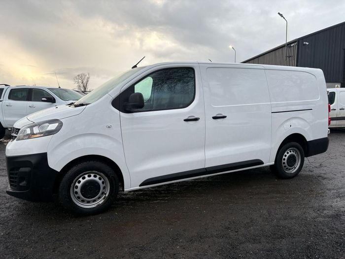 Opel Vivaro 2021