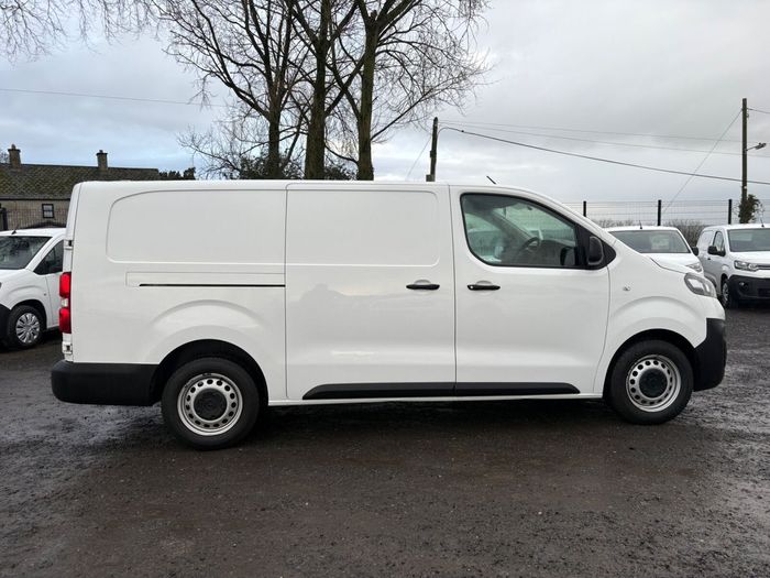 Opel Vivaro 2021