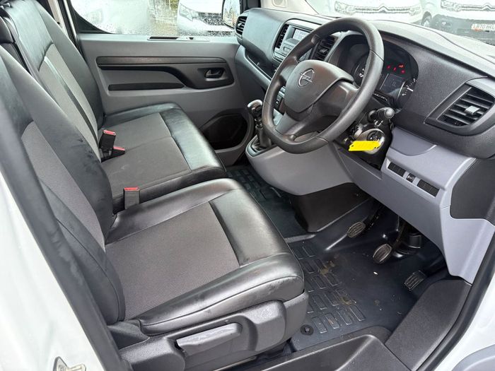 Opel Vivaro 2021