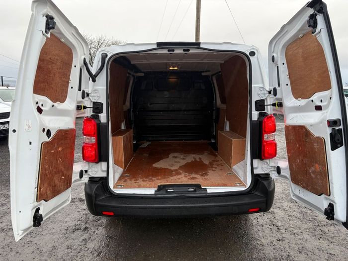 Opel Vivaro 2021