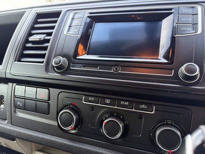Volkswagen Caravelle 2019
