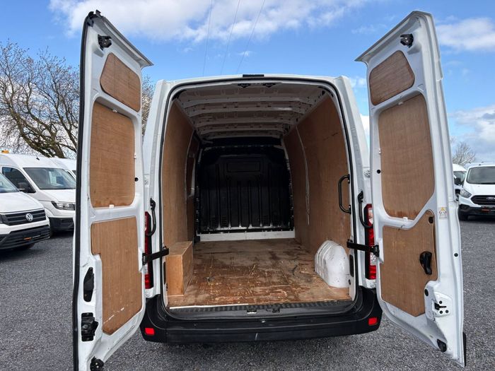 Opel Movano 2021
