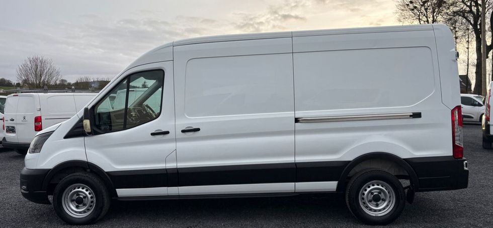 Ford Transit 2021