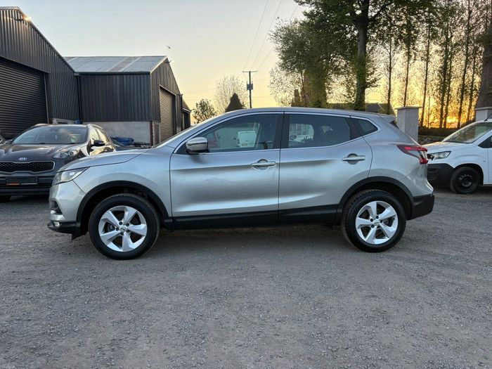 Nissan QASHQAI 2018