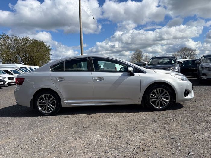 Toyota Avensis 2017