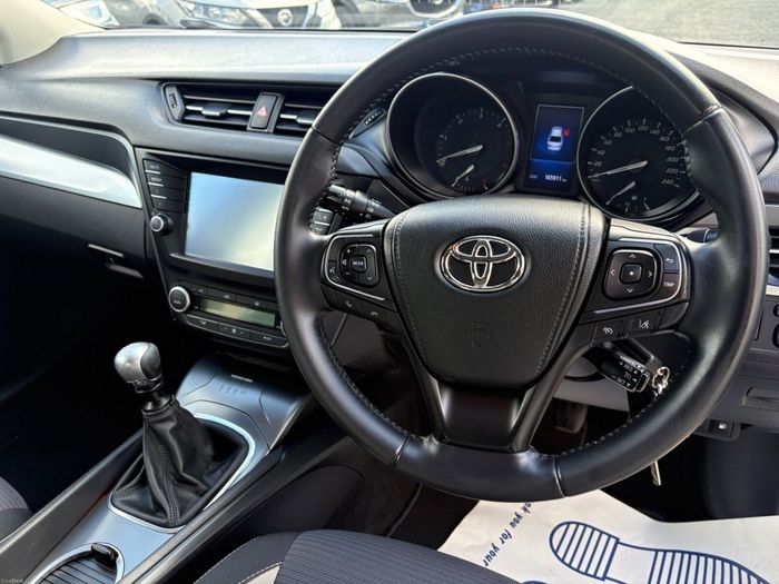 Toyota Avensis 2017