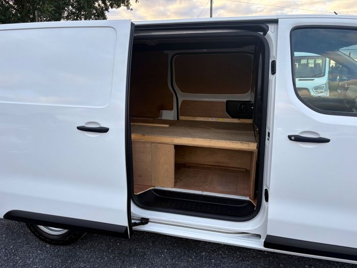 Citroen Dispatch 2019
