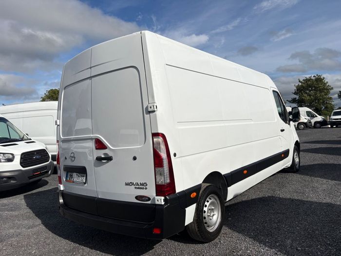 Opel Movano 2021