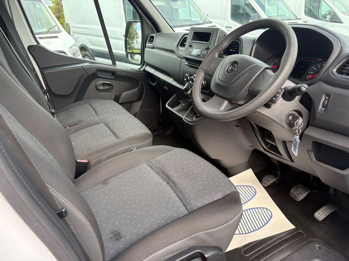 Opel Movano 2021